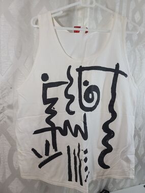 Marika  Vintage 90"White Tank Top with Black Abstract Graphic
